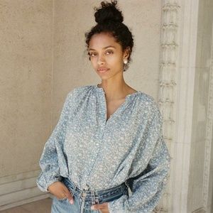 NWOT DÔEN Jane Floral Blouse in China Blue Mini Earl size XS